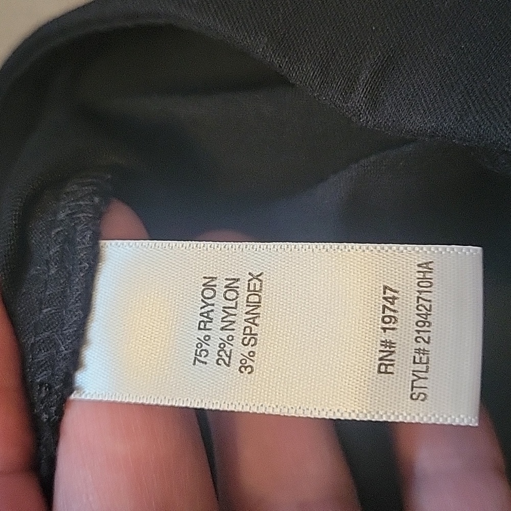 Capri pants - Picture 6 of 6